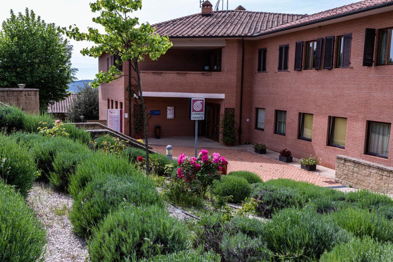 Bed & Bike Hotel Volterra Exterior photo
