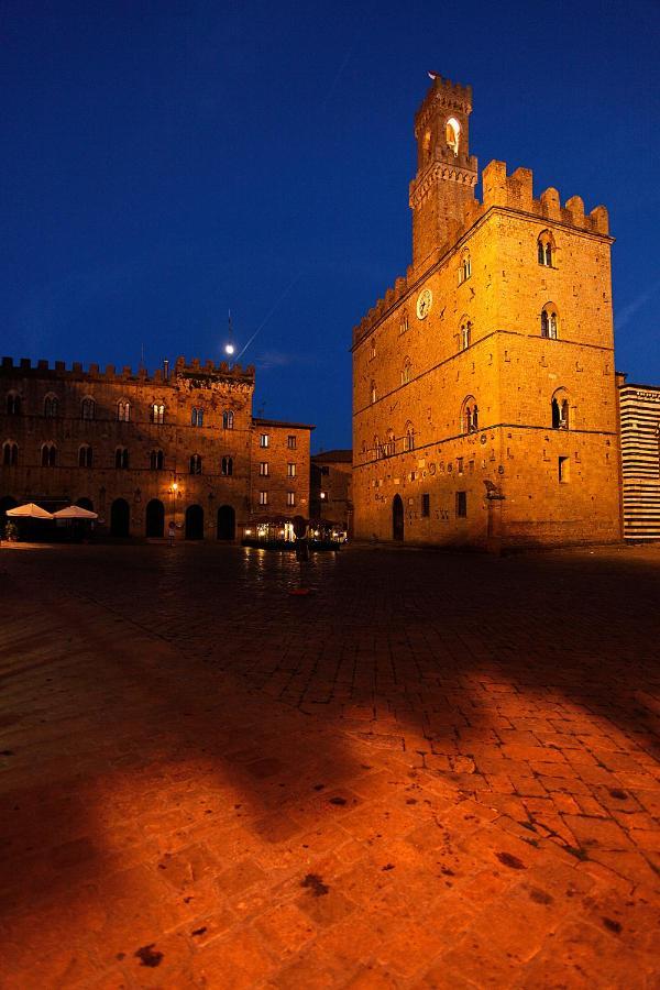 Bed & Bike Hotel Volterra Exterior photo